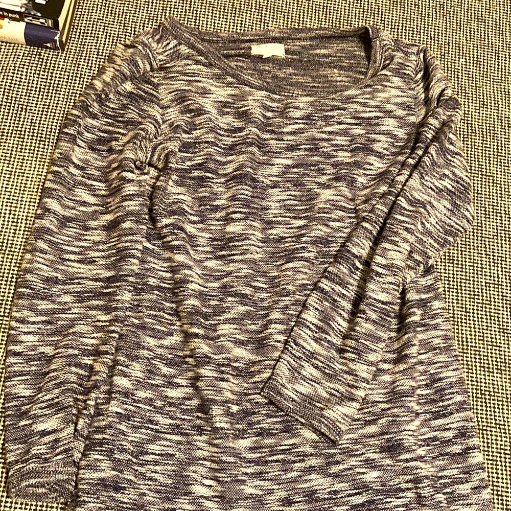 Lou & Grey light sweater